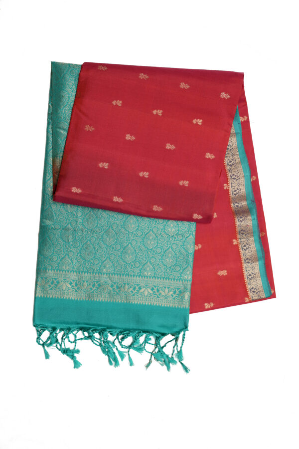Pure Soft Silk Saree with Lotus Small Border & Jacquard Design